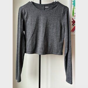 Girlfriend Collective Dark Gray Cropped Long Sleeve - Size M